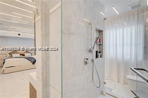 125 Ocean Dr # F0203