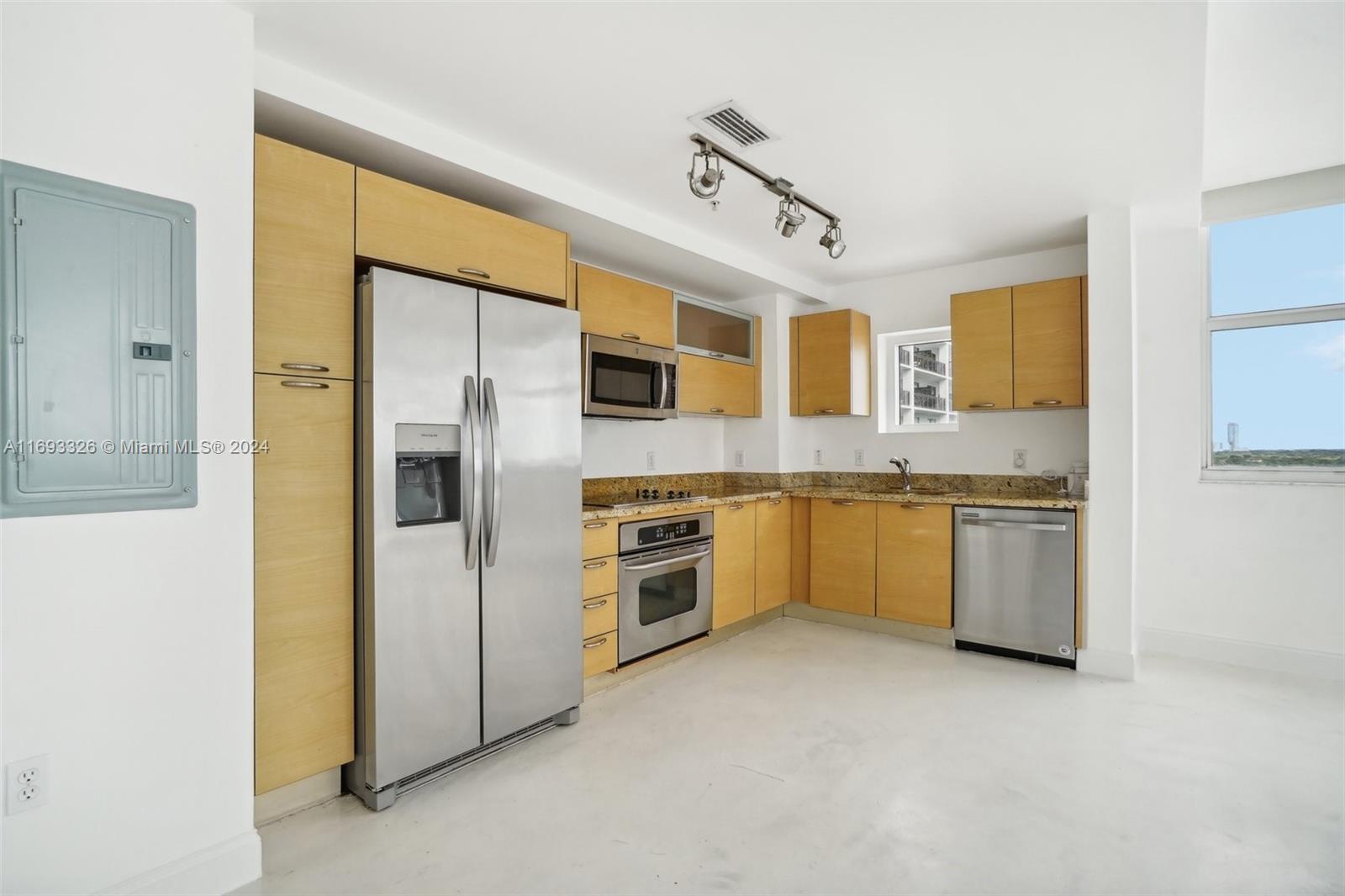 3180 SW 22nd Ter # 1201