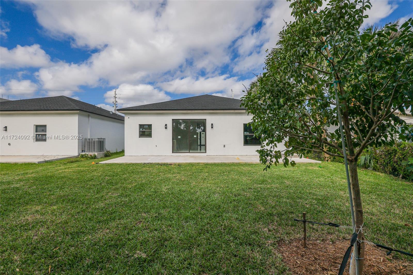 1920 NW 9th St