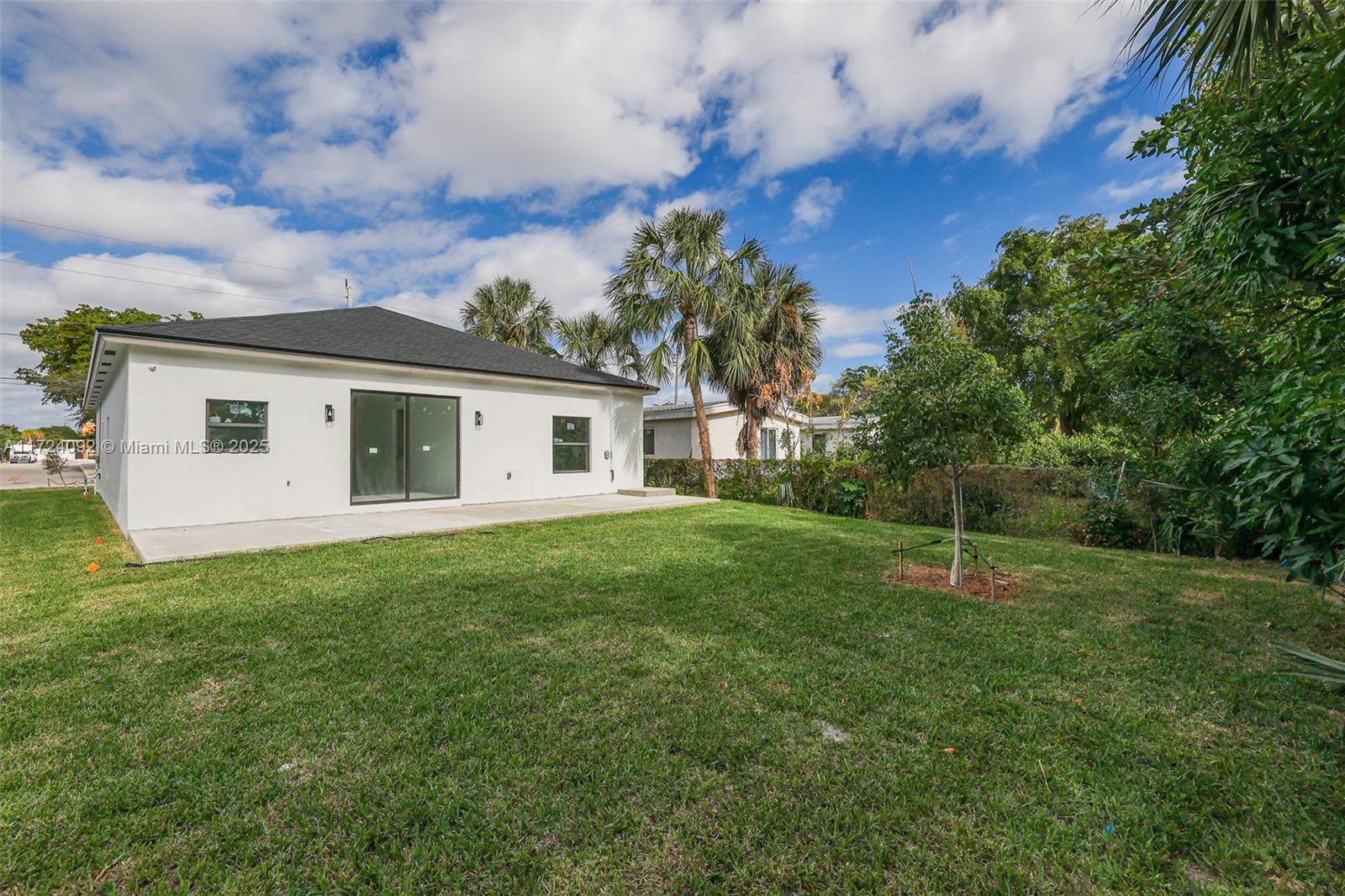 1920 NW 9th St