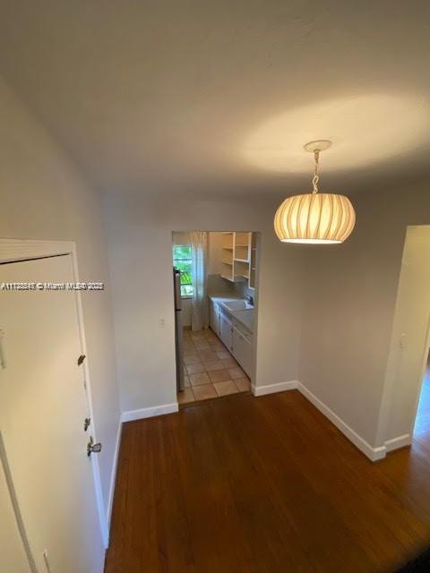 1610 Michigan Ave # 3