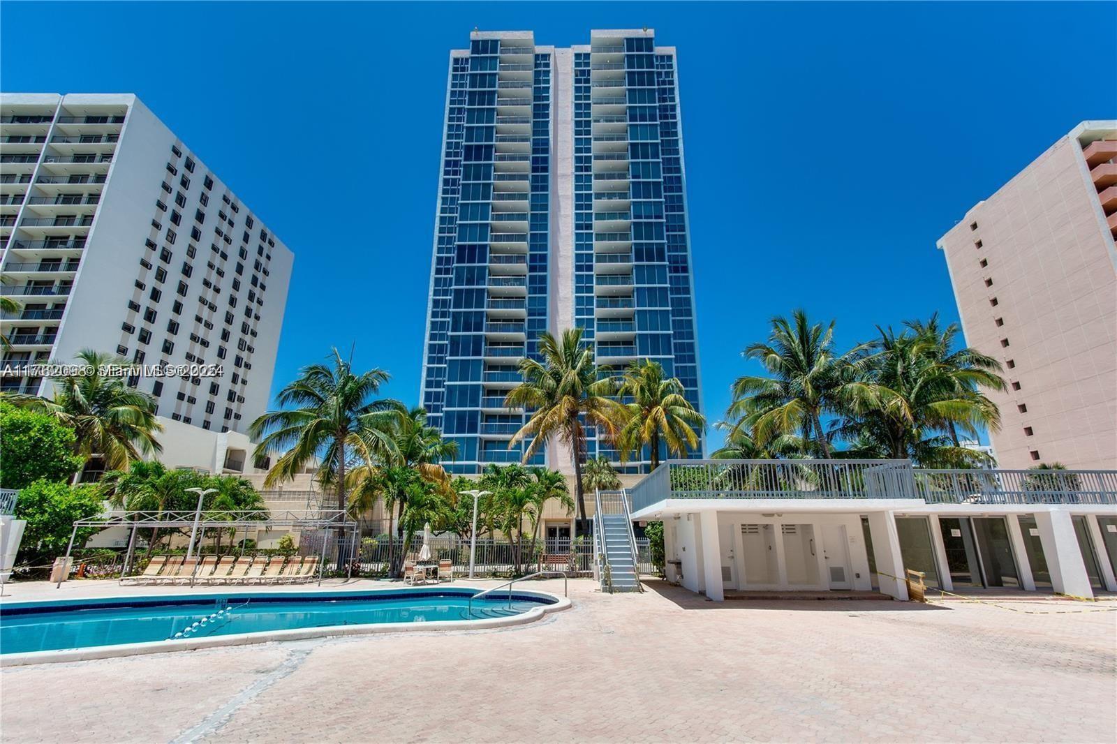 2655 Collins Ave # 1906