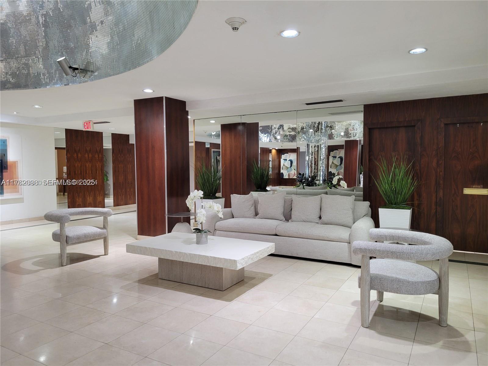 2655 Collins Ave # 1906