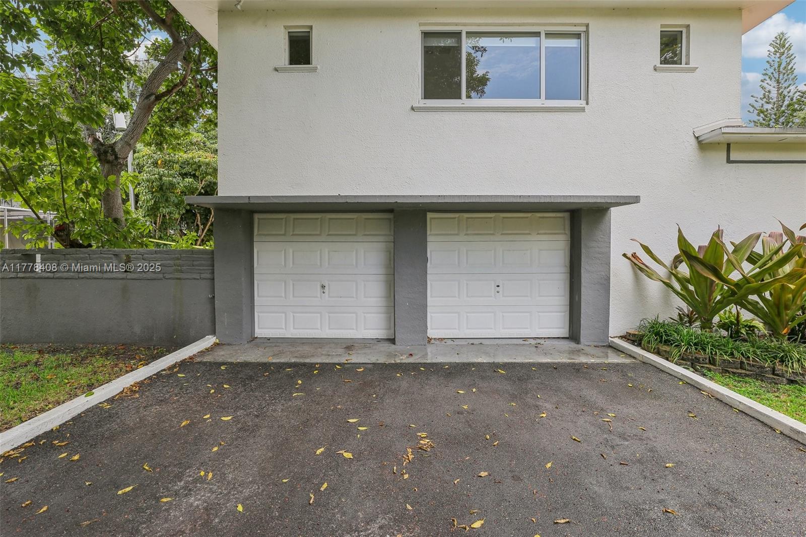 9001 NE 4th Ave