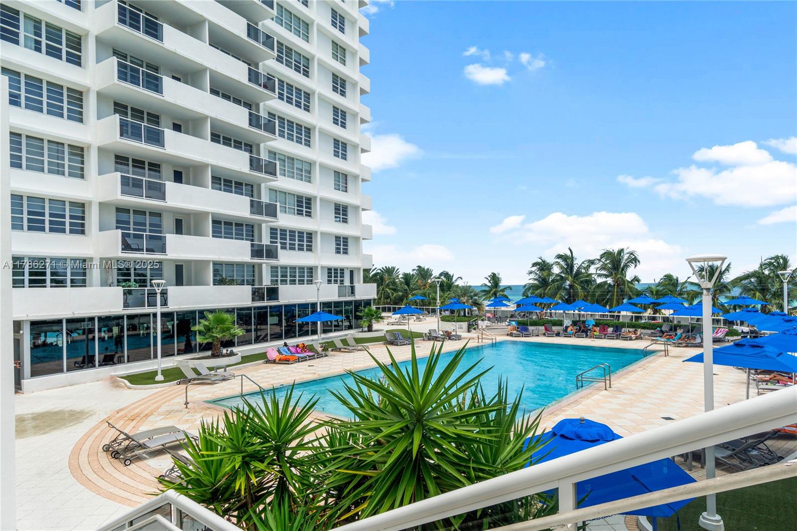 100 Lincoln Rd # 908