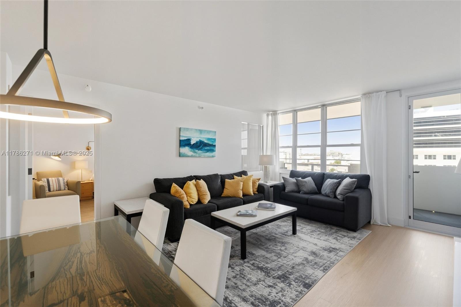 100 Lincoln Rd # 908