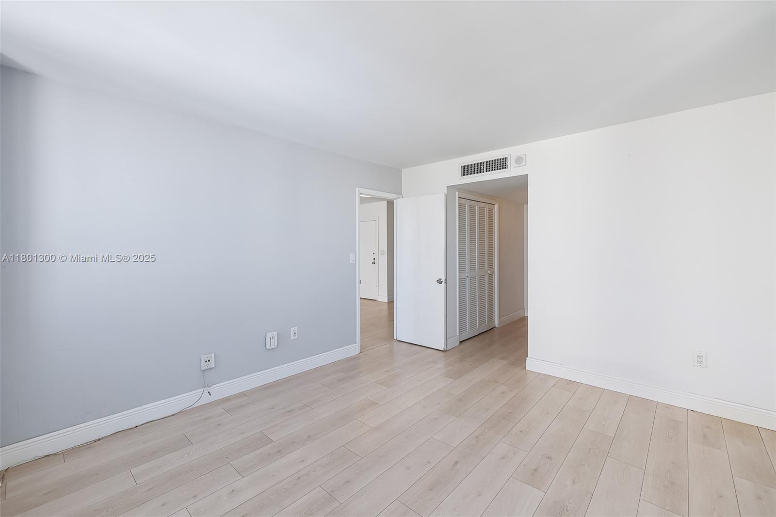1345 Lincoln # 1006