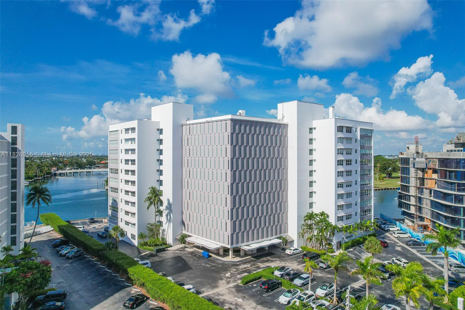 9102 W Bay Harbor Dr # D Unit: 5-D