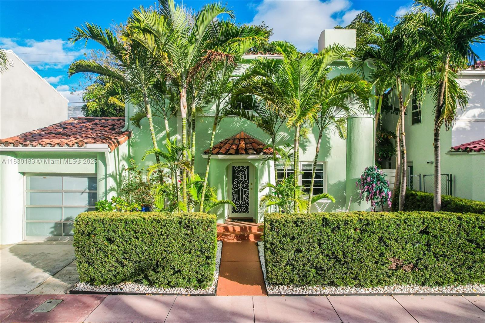 837 Espanola Way