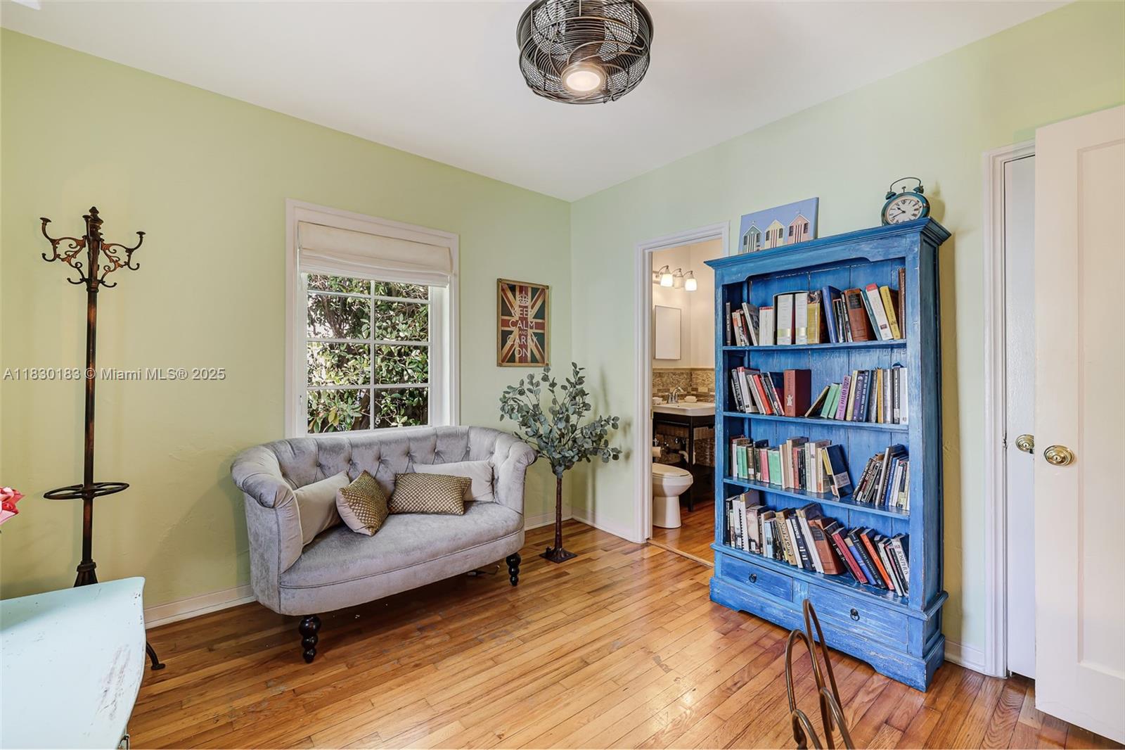837 Espanola Way