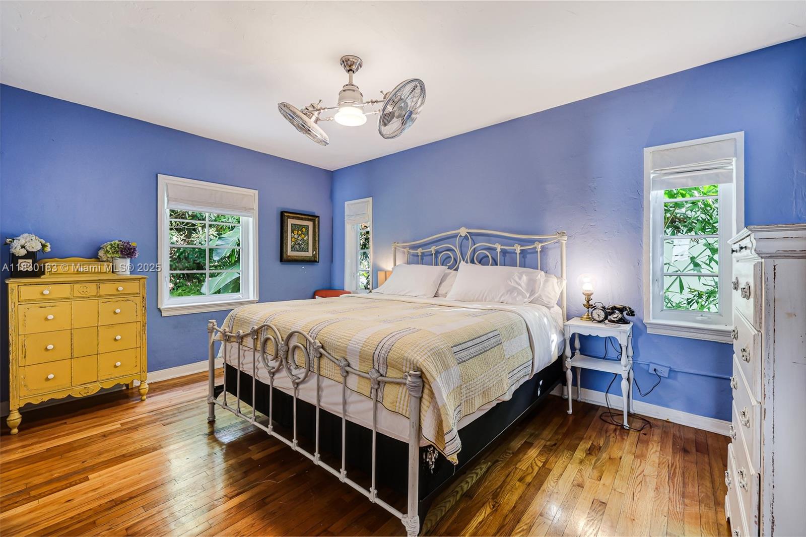 837 Espanola Way