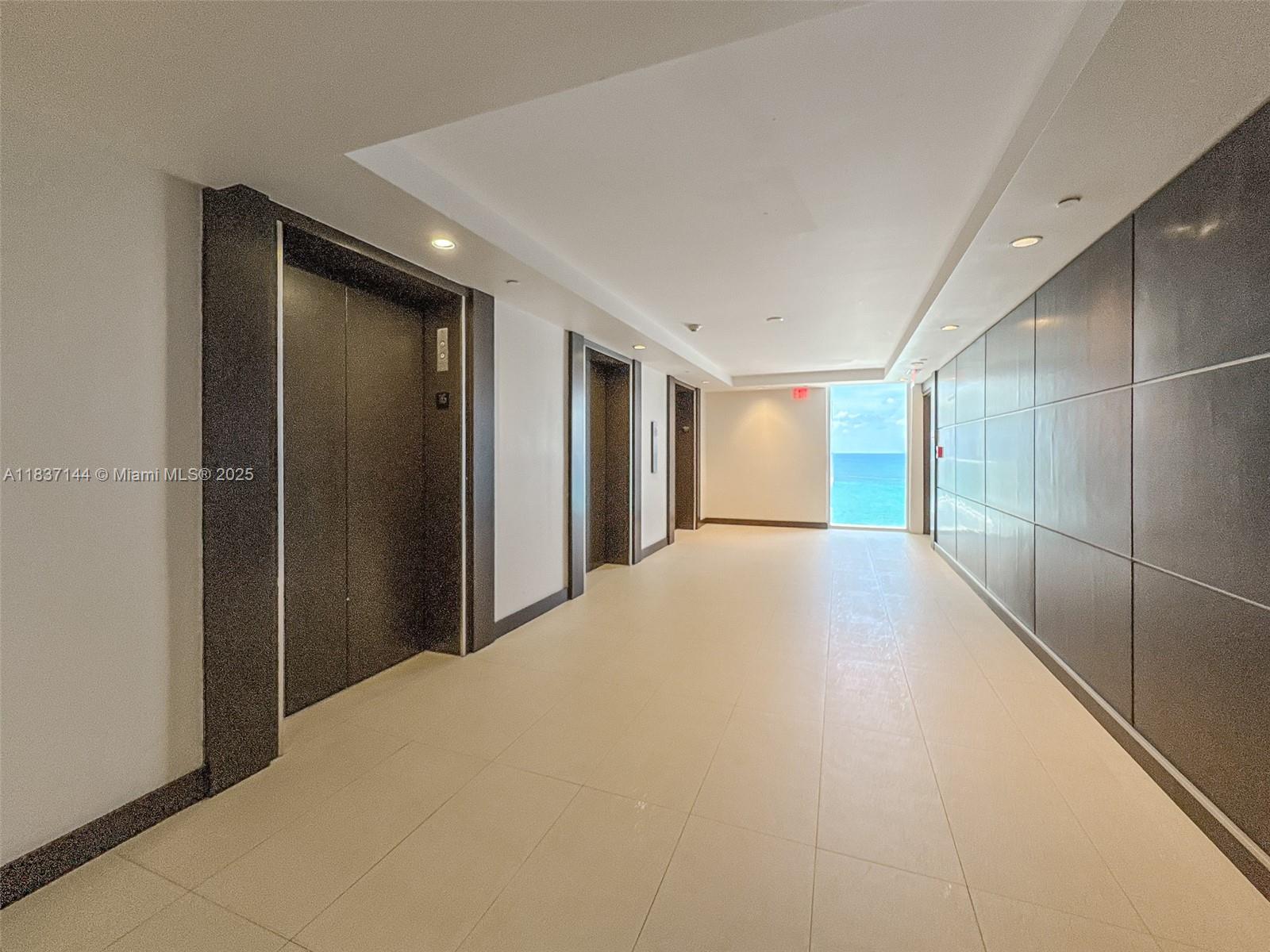 5701 Collins Ave # 1611