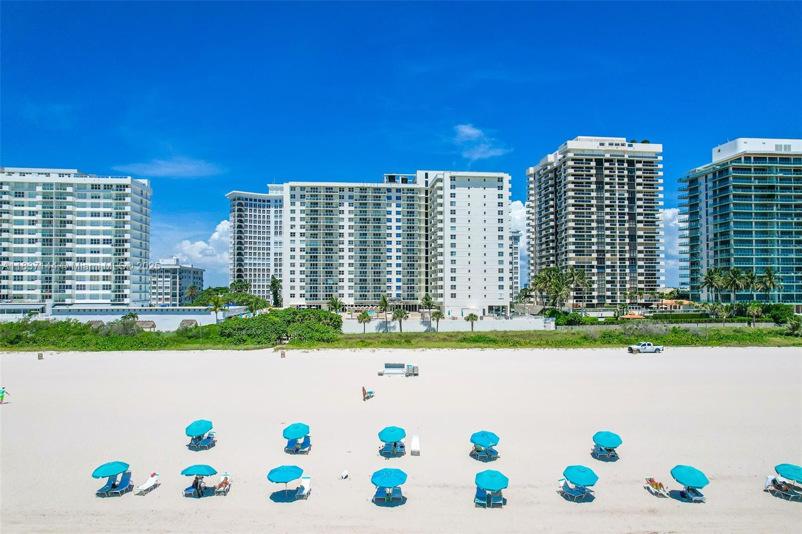 5701 Collins Ave # 1611