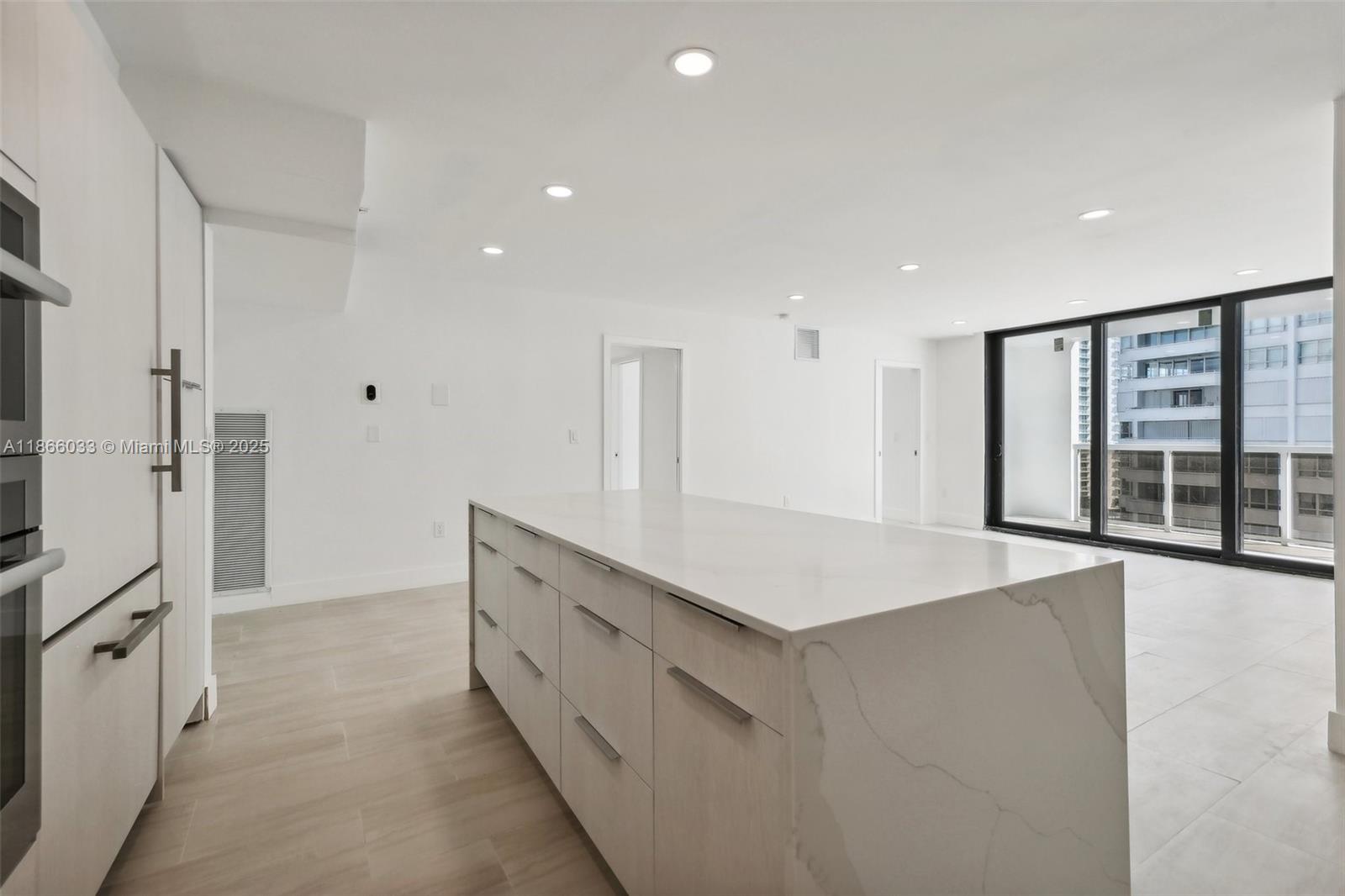 9 Island Ave # 1209