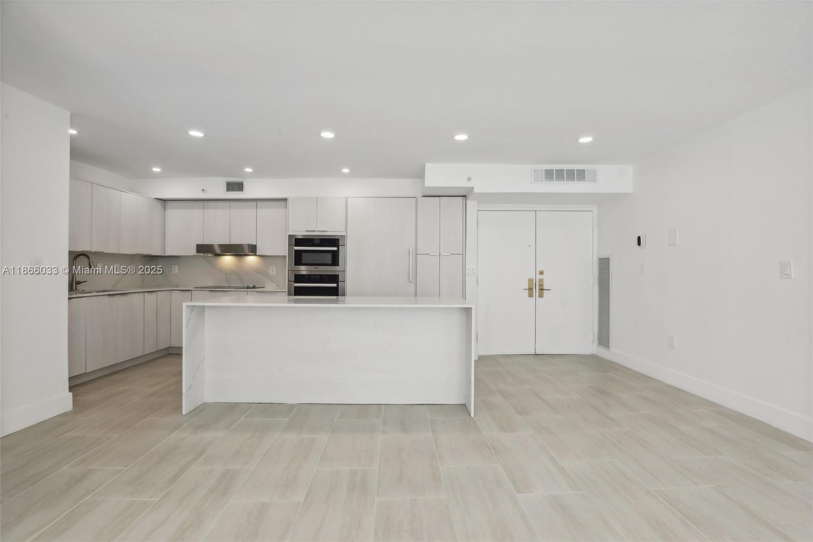 9 Island Ave # 1209