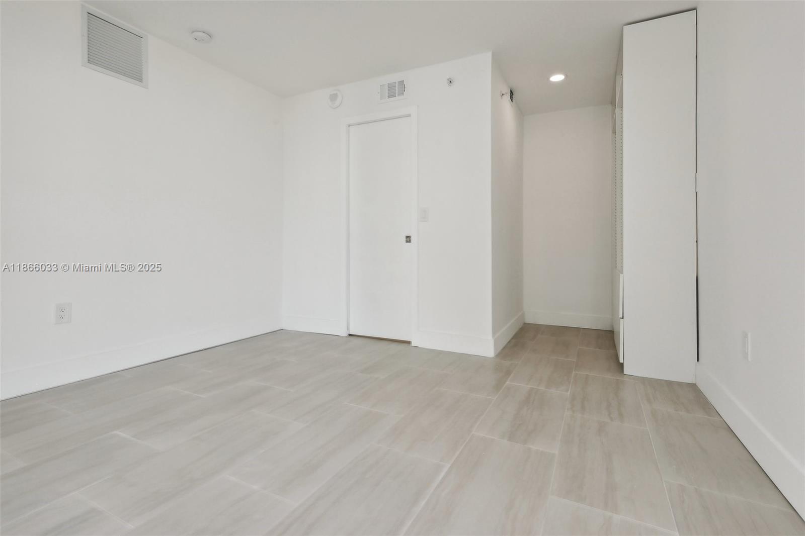 9 Island Ave # 1209