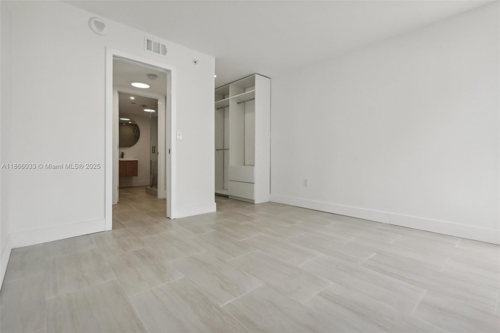 9 Island Ave # 1209