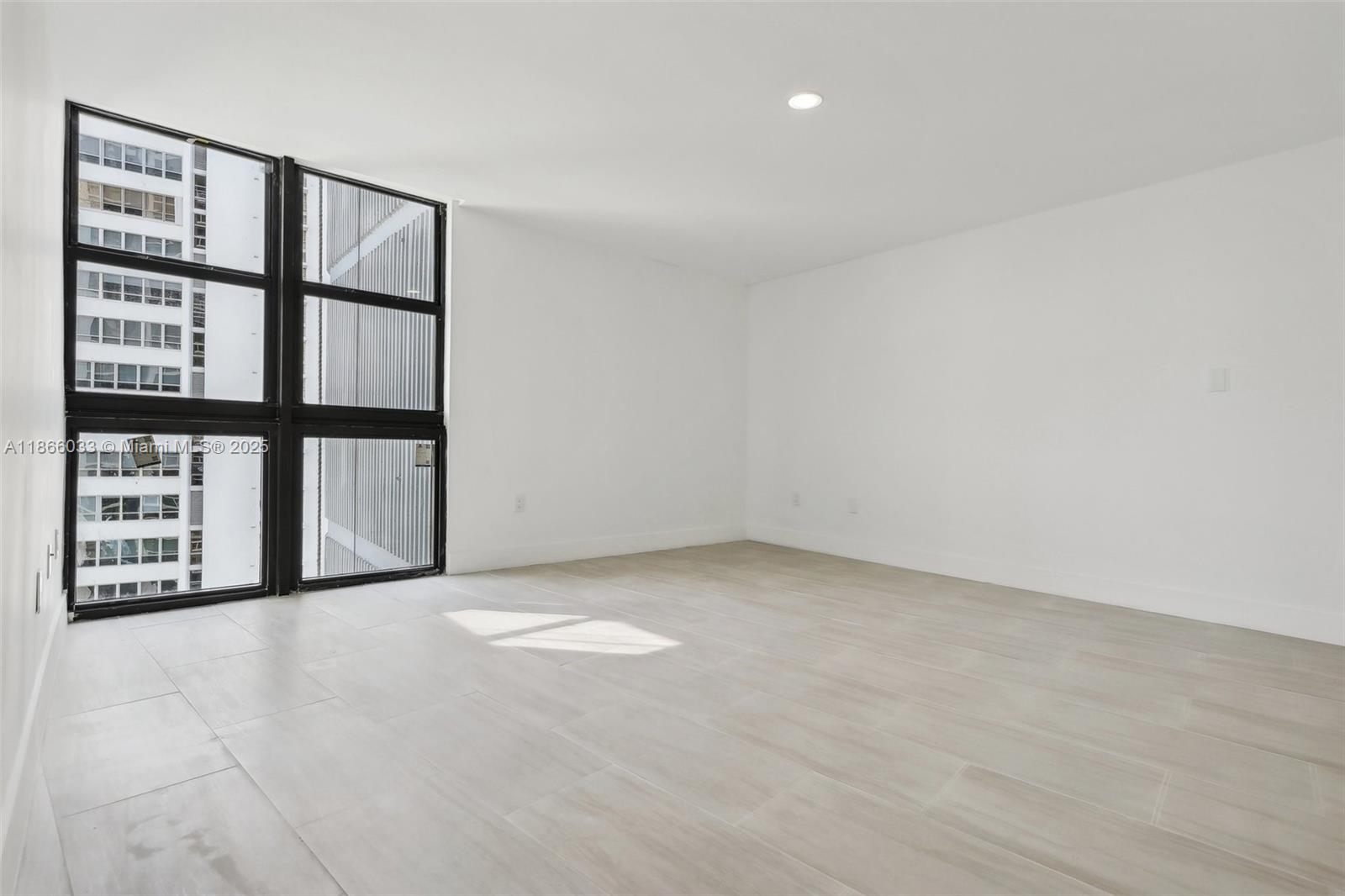 9 Island Ave # 1209