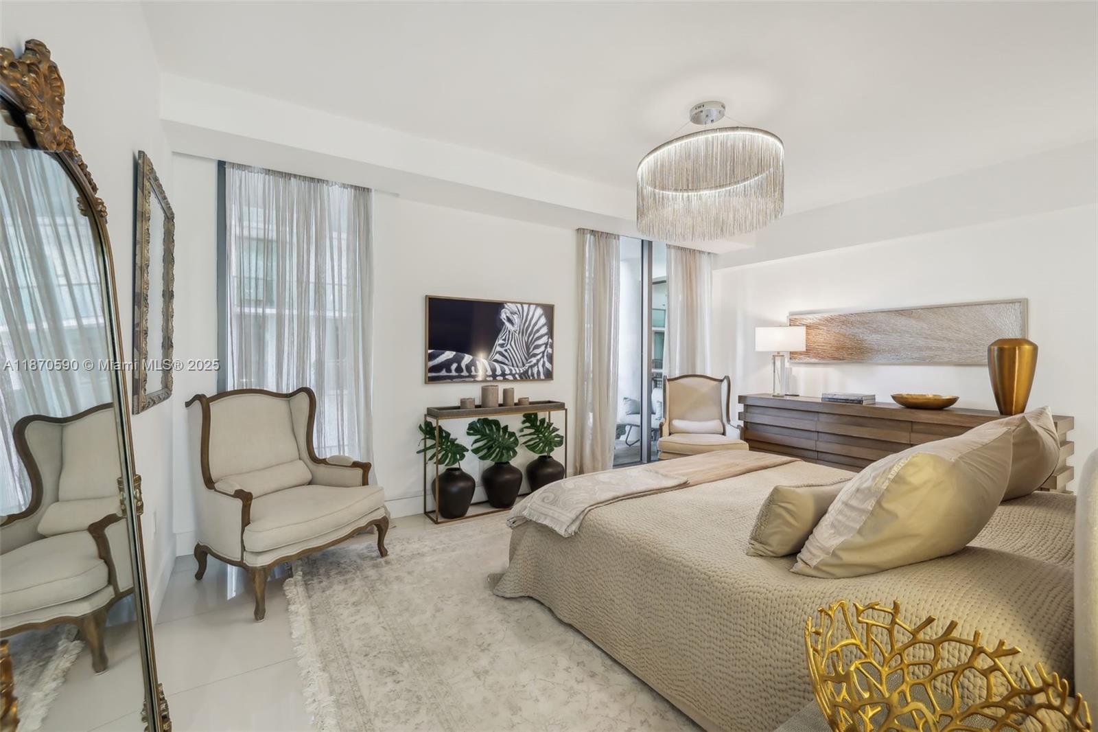 6000 Collins Ave # 304
