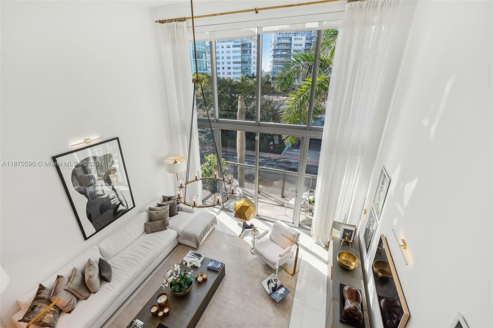 6000 Collins Ave # 304