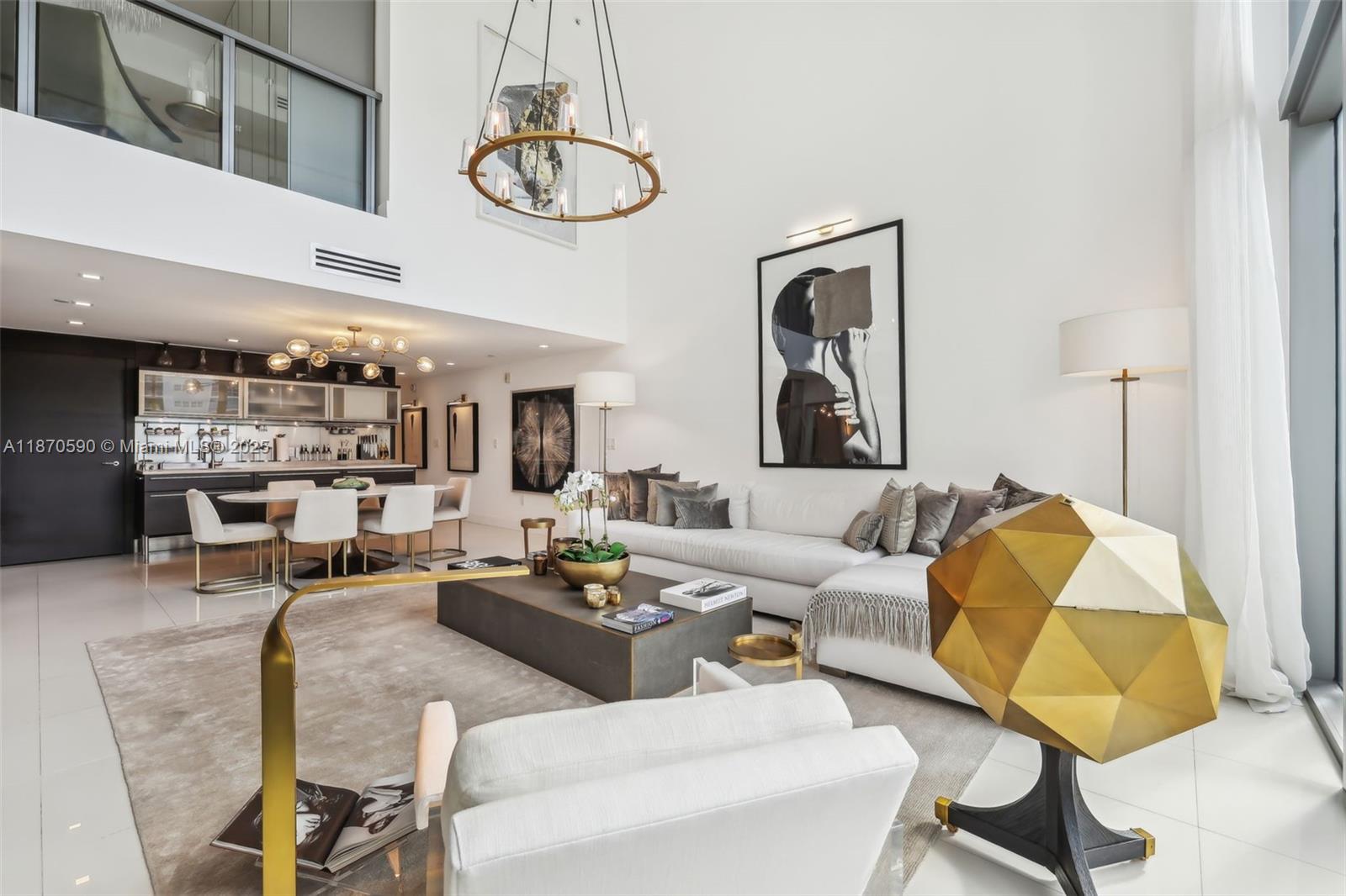 6000 Collins Ave # 304