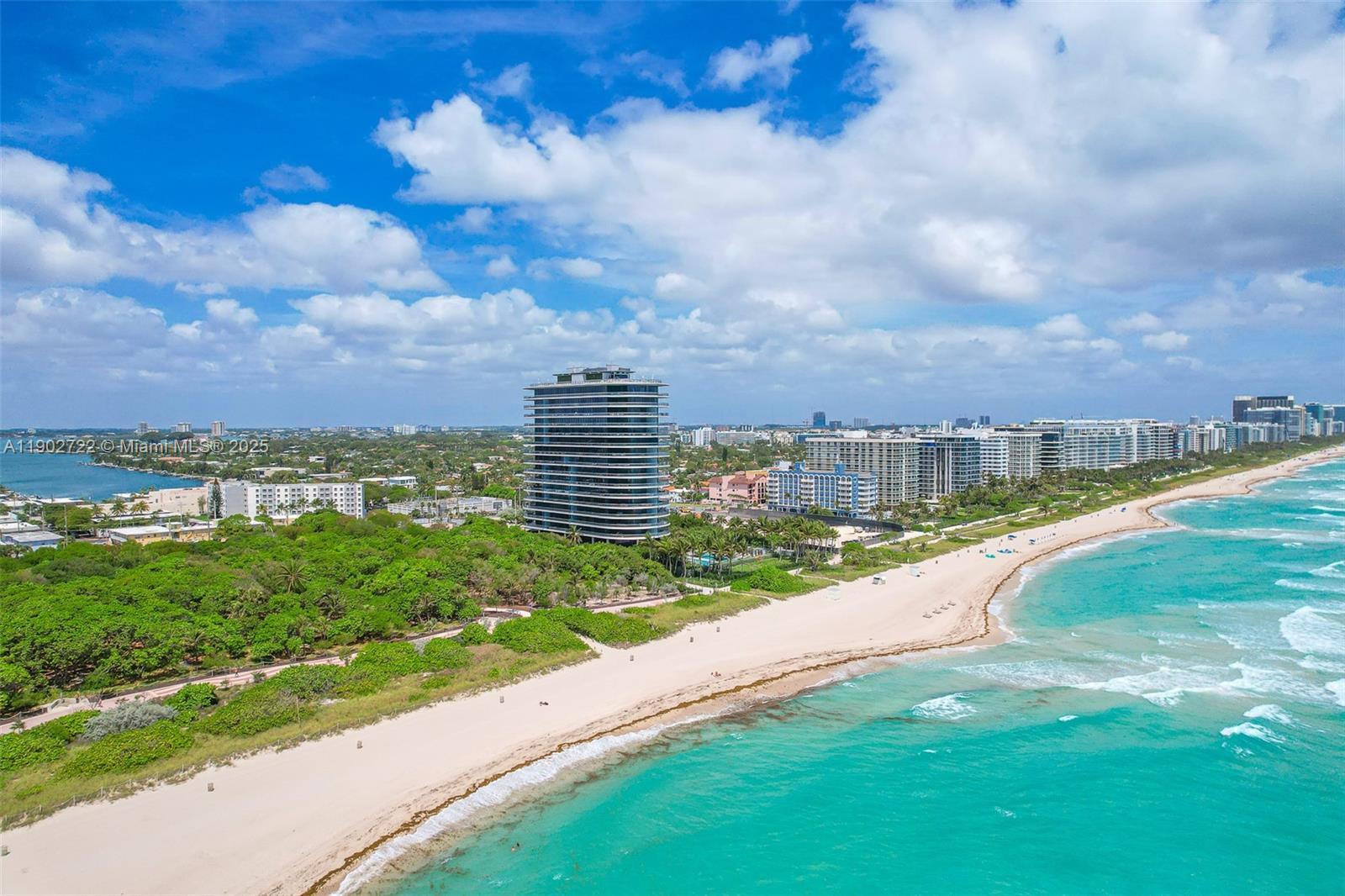 8701 Collins Ave # 904