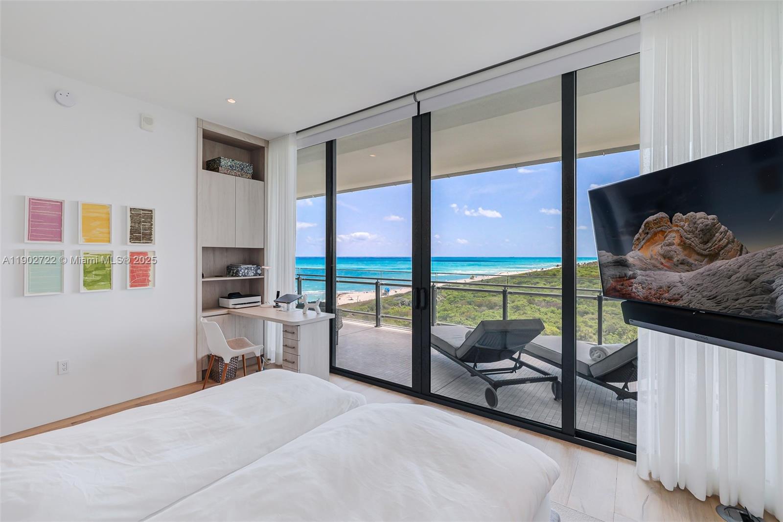 8701 Collins Ave # 904