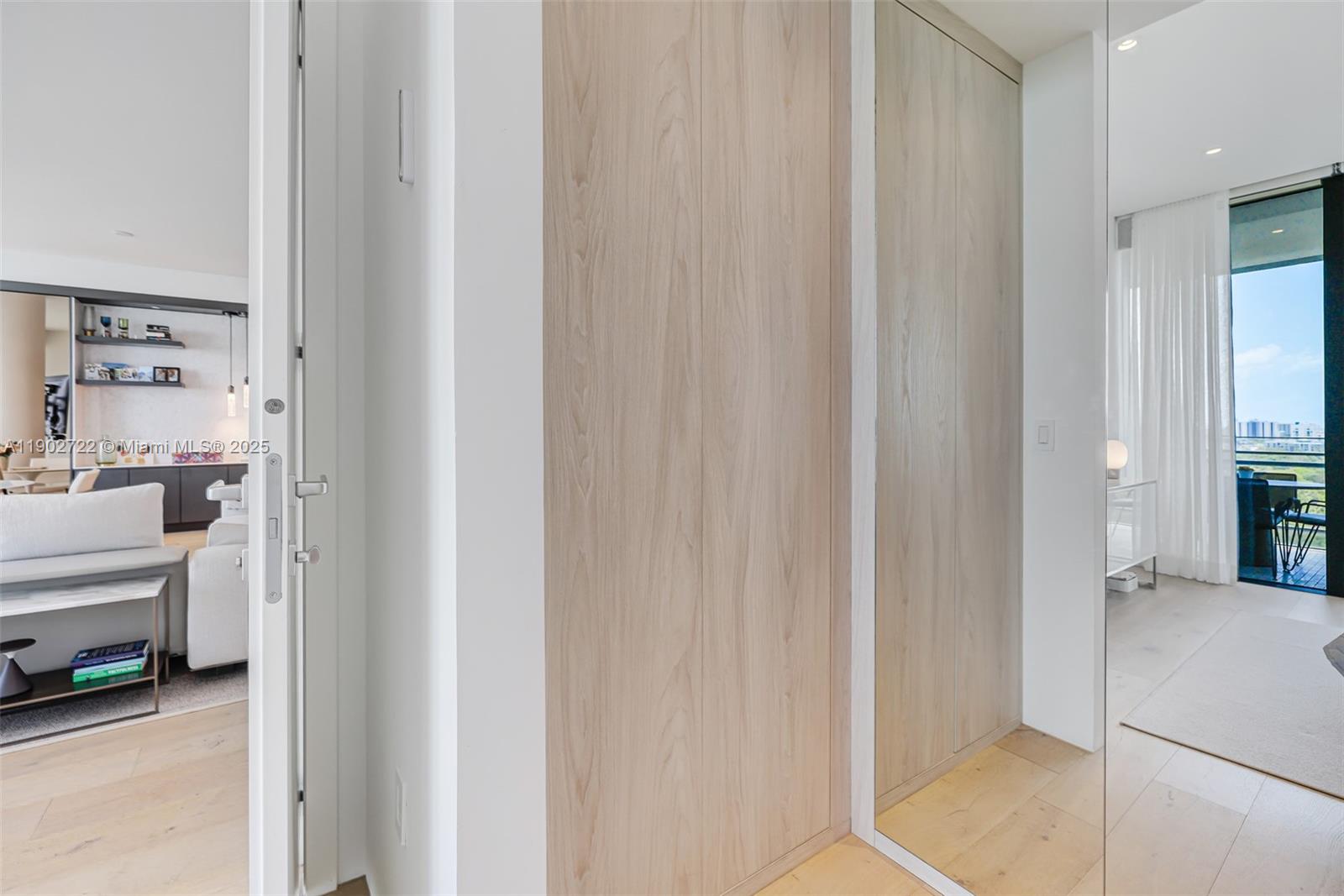 8701 Collins Ave # 904