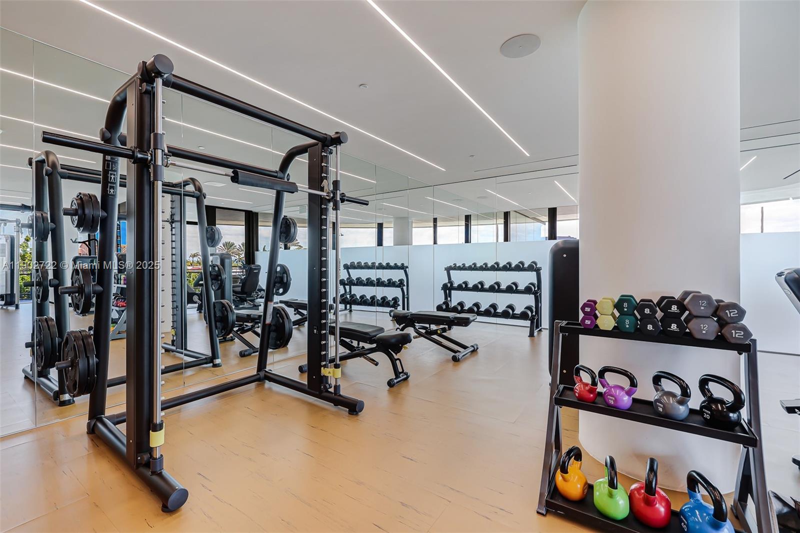 8701 Collins Ave # 904