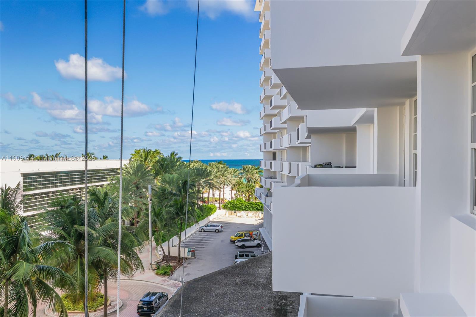 100 Lincoln Rd # 502