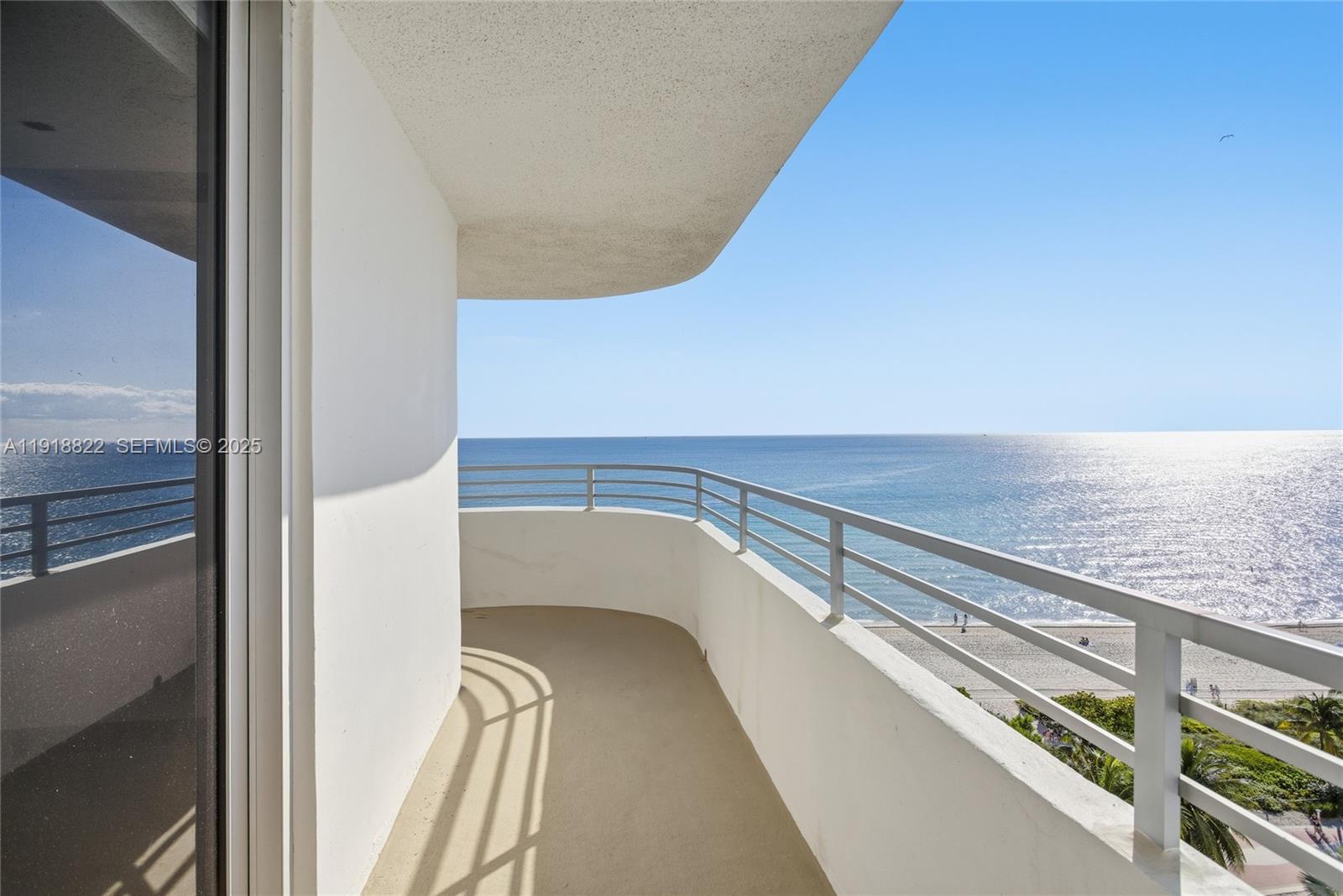5555 Collins Ave # 12N