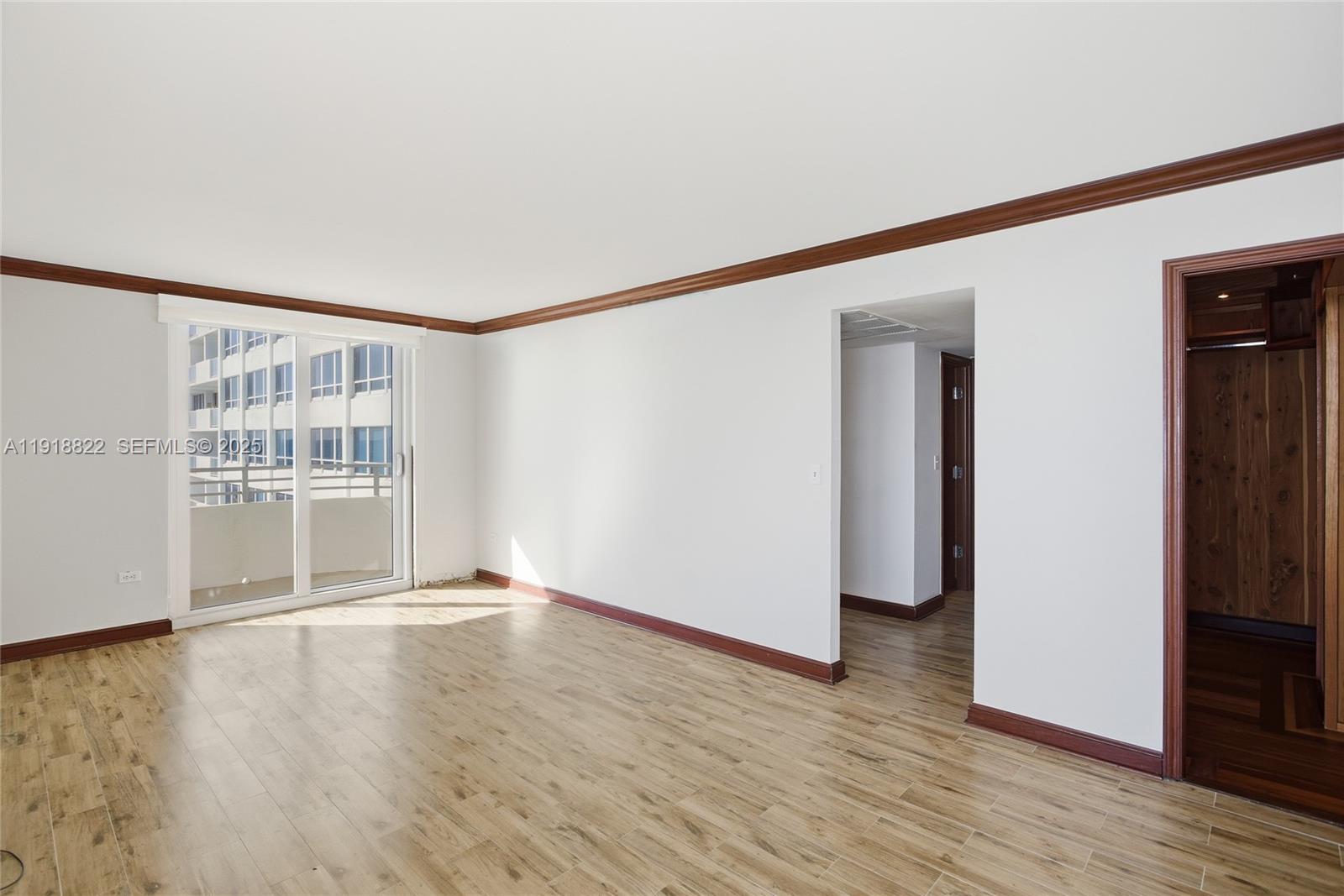 5555 Collins Ave # 12N