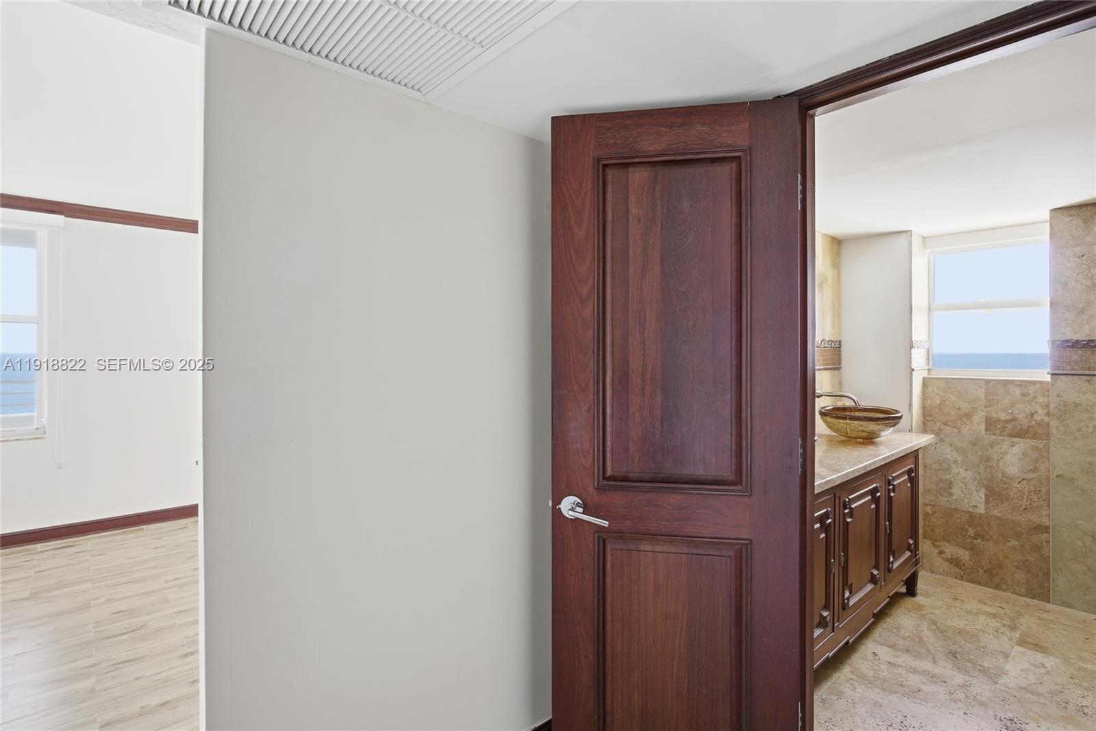 5555 Collins Ave # 12N