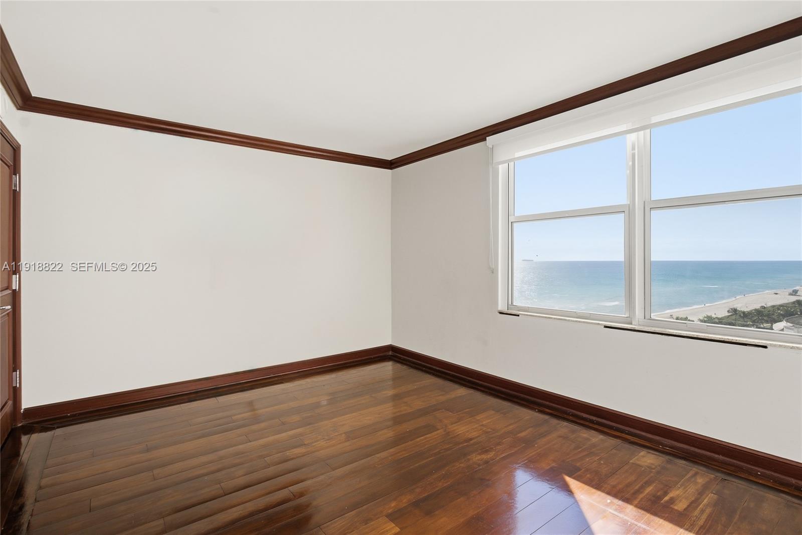 5555 Collins Ave # 12N