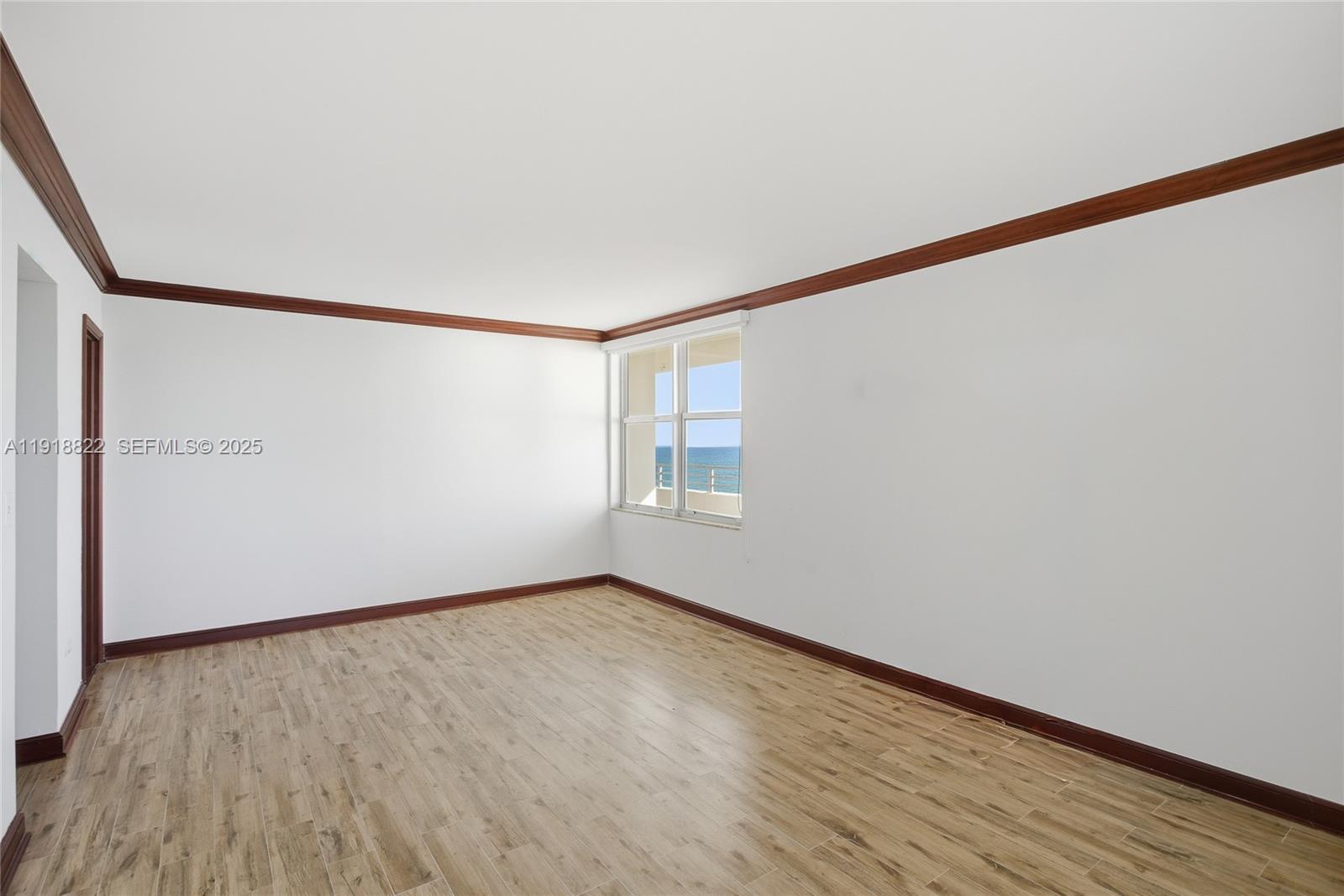5555 Collins Ave # 12N