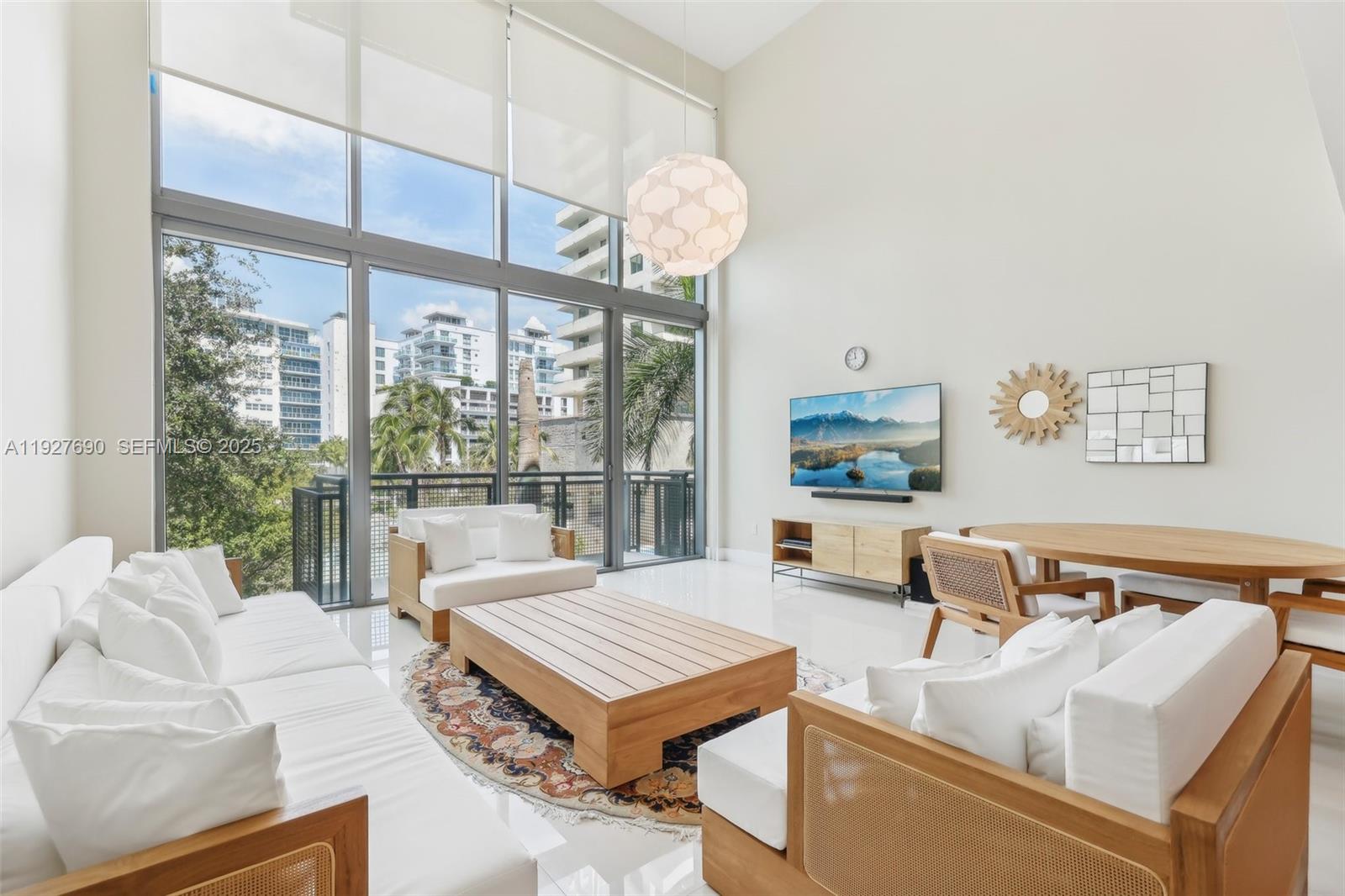 6000 Collins Ave # 306
