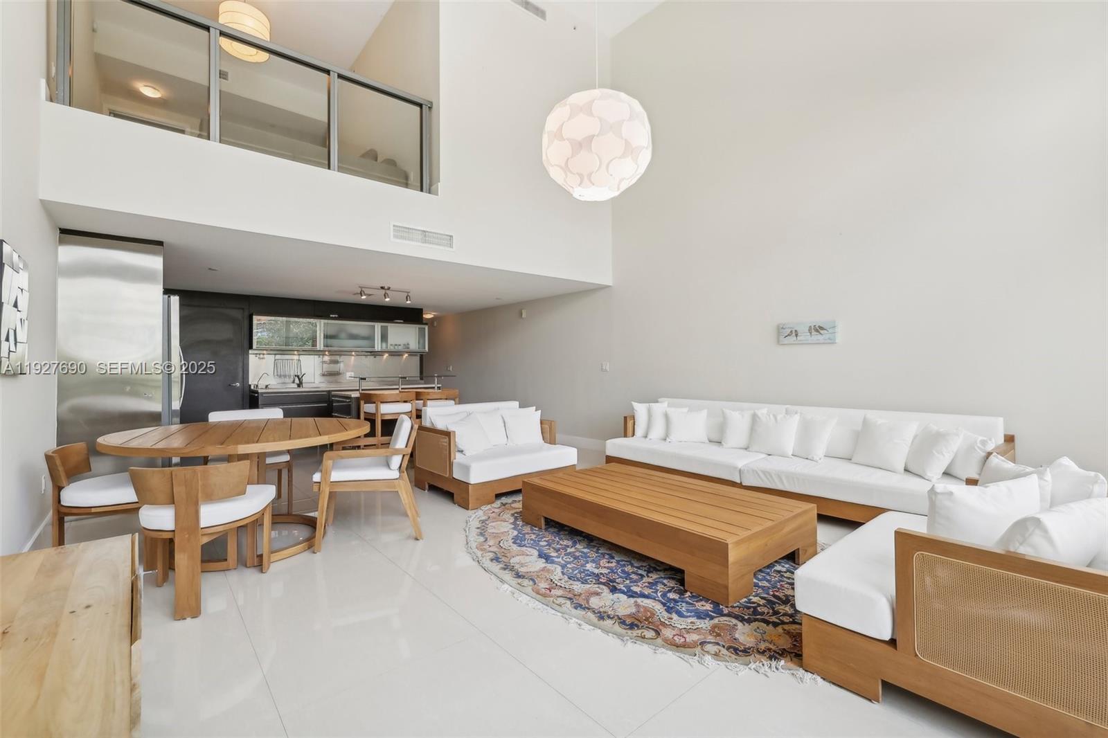 6000 Collins Ave # 306