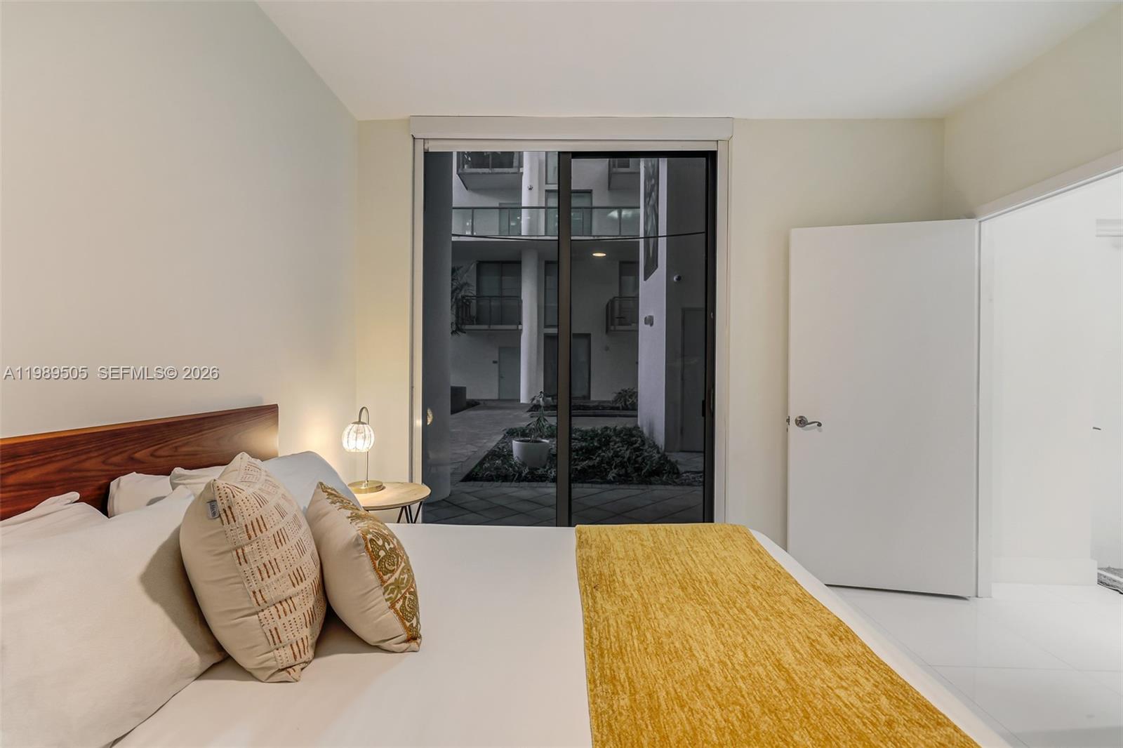 6000 Collins Ave # 112