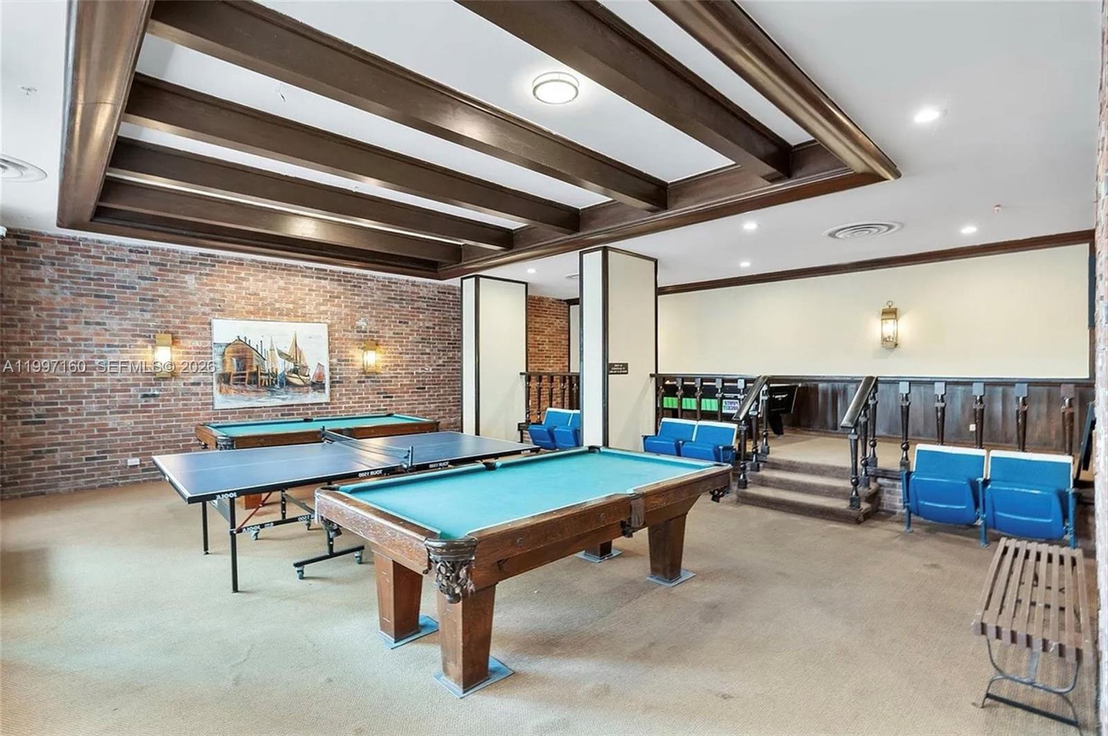 6039 Collins Ave # 1607