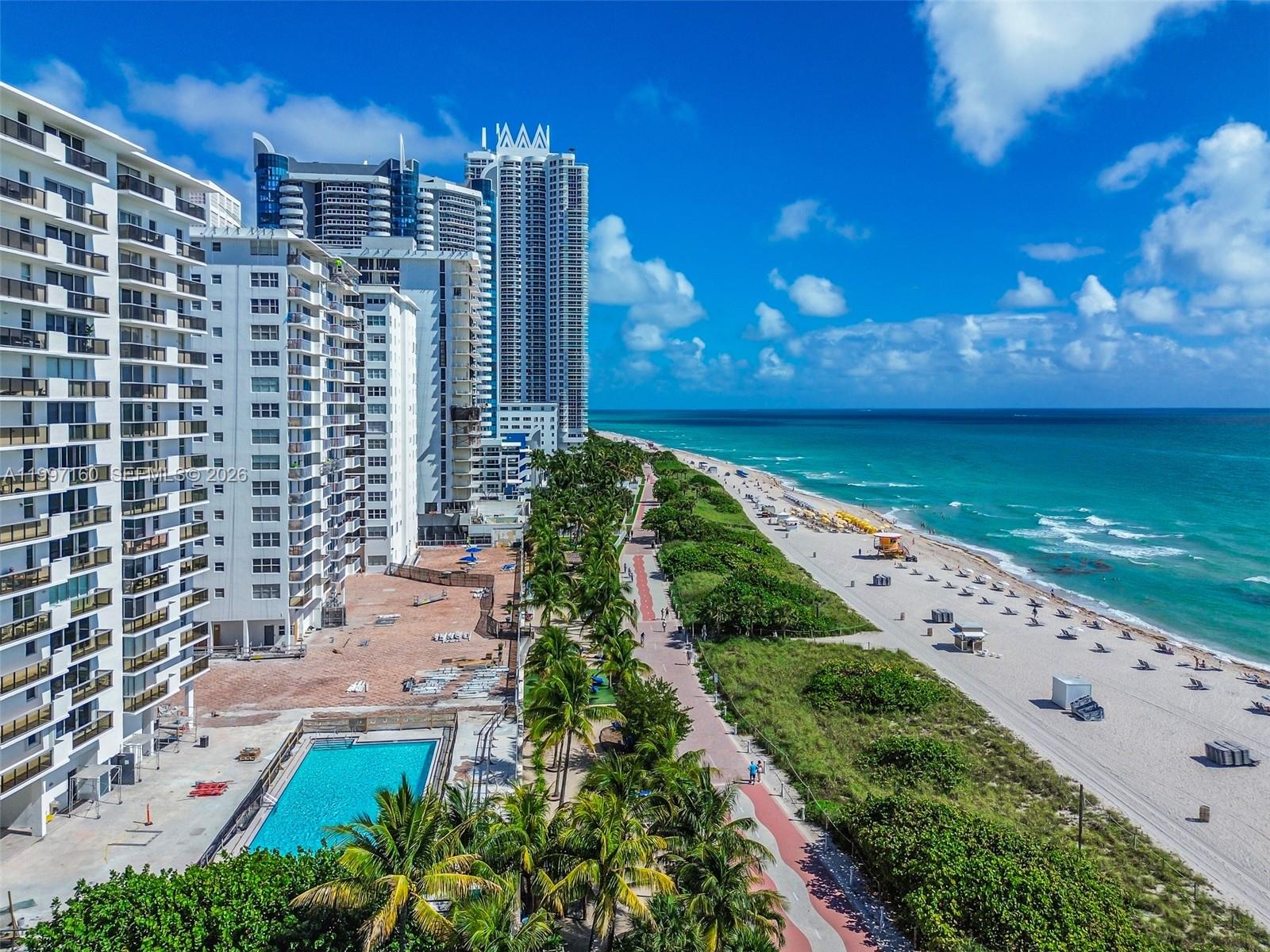 6039 Collins Ave # 1607