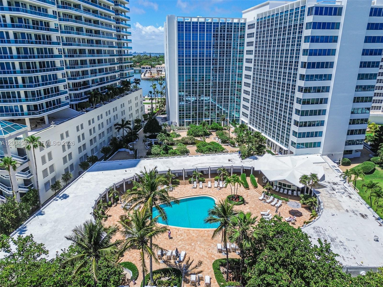 5055 Collins Ave # 3K