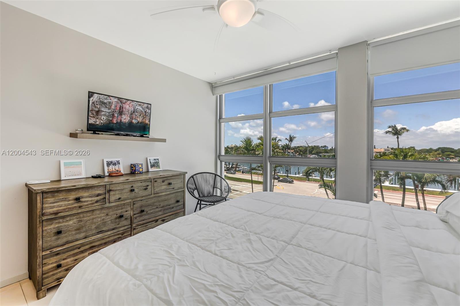 5055 Collins Ave # 3K