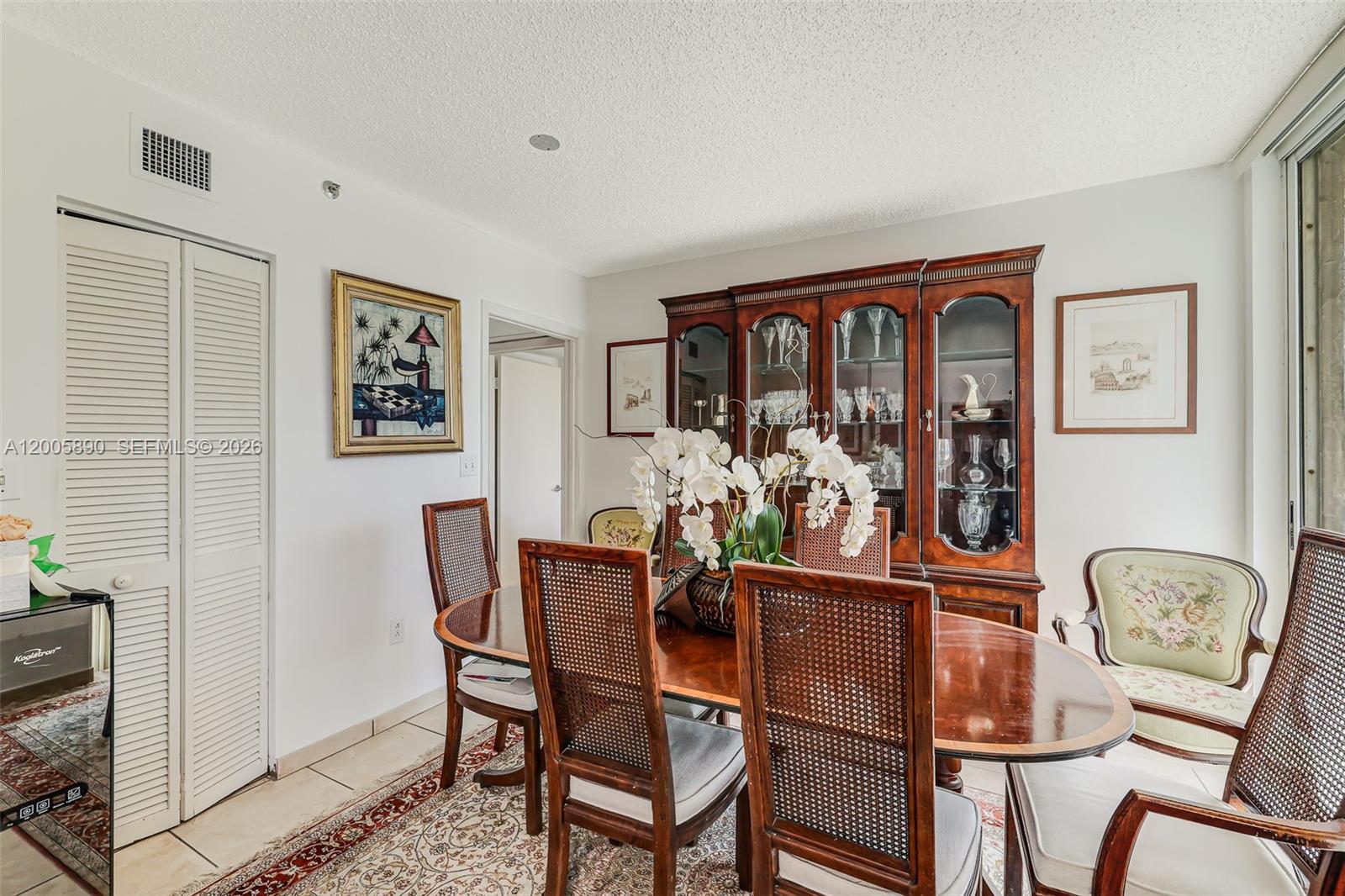 5900 Collins Ave # 402