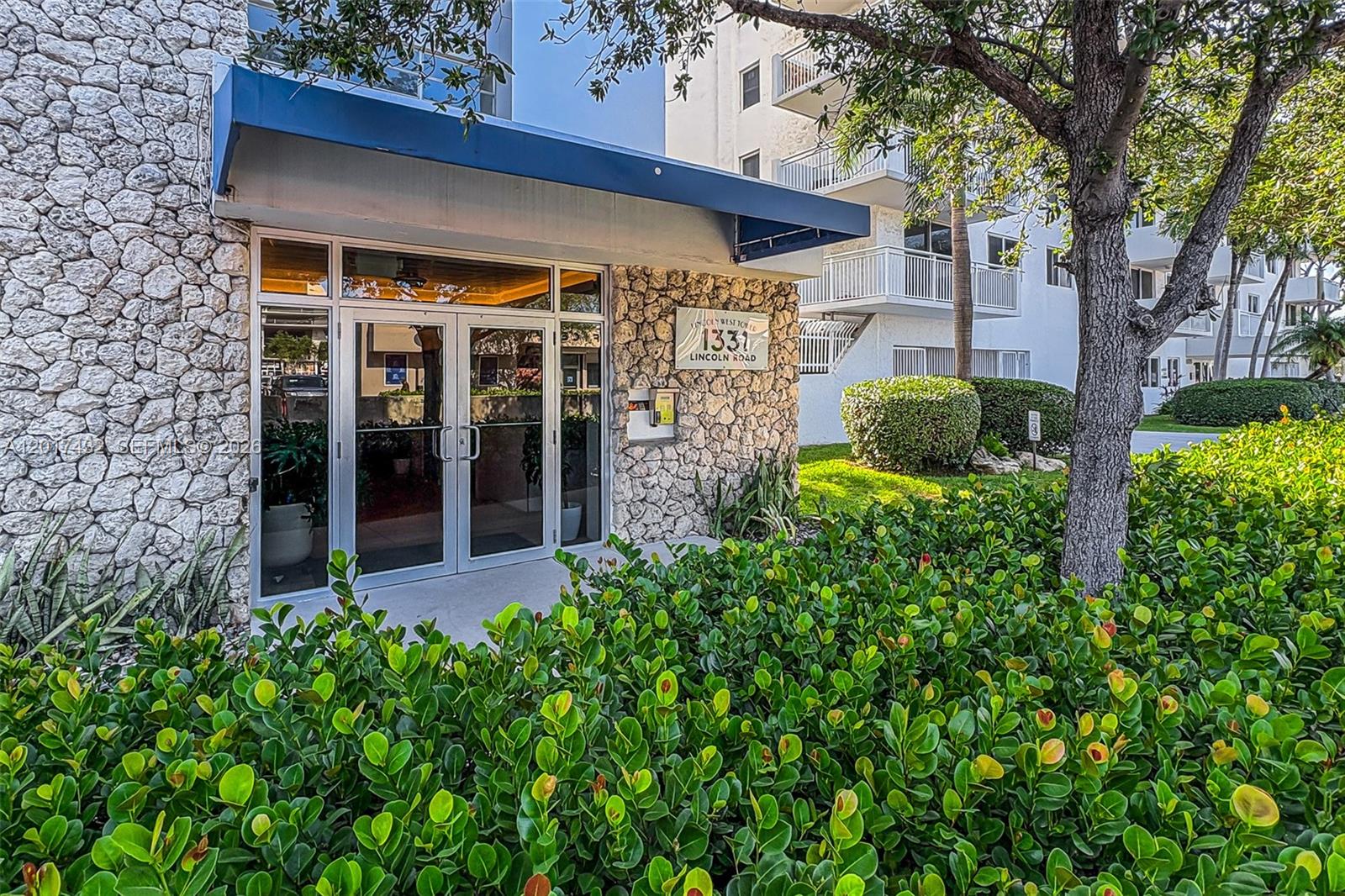 1331 Lincoln Rd # 704