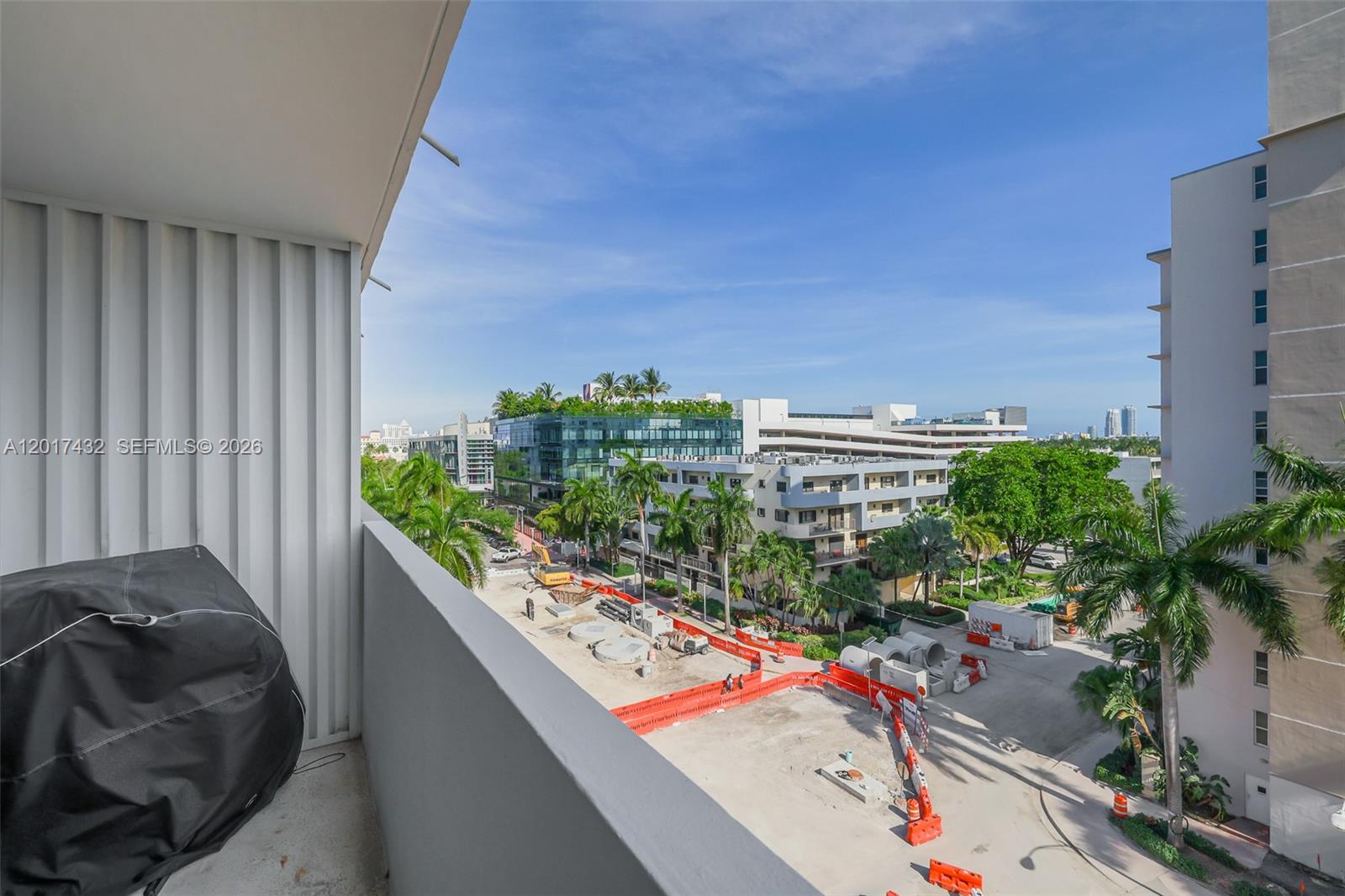 1331 Lincoln Rd # 704