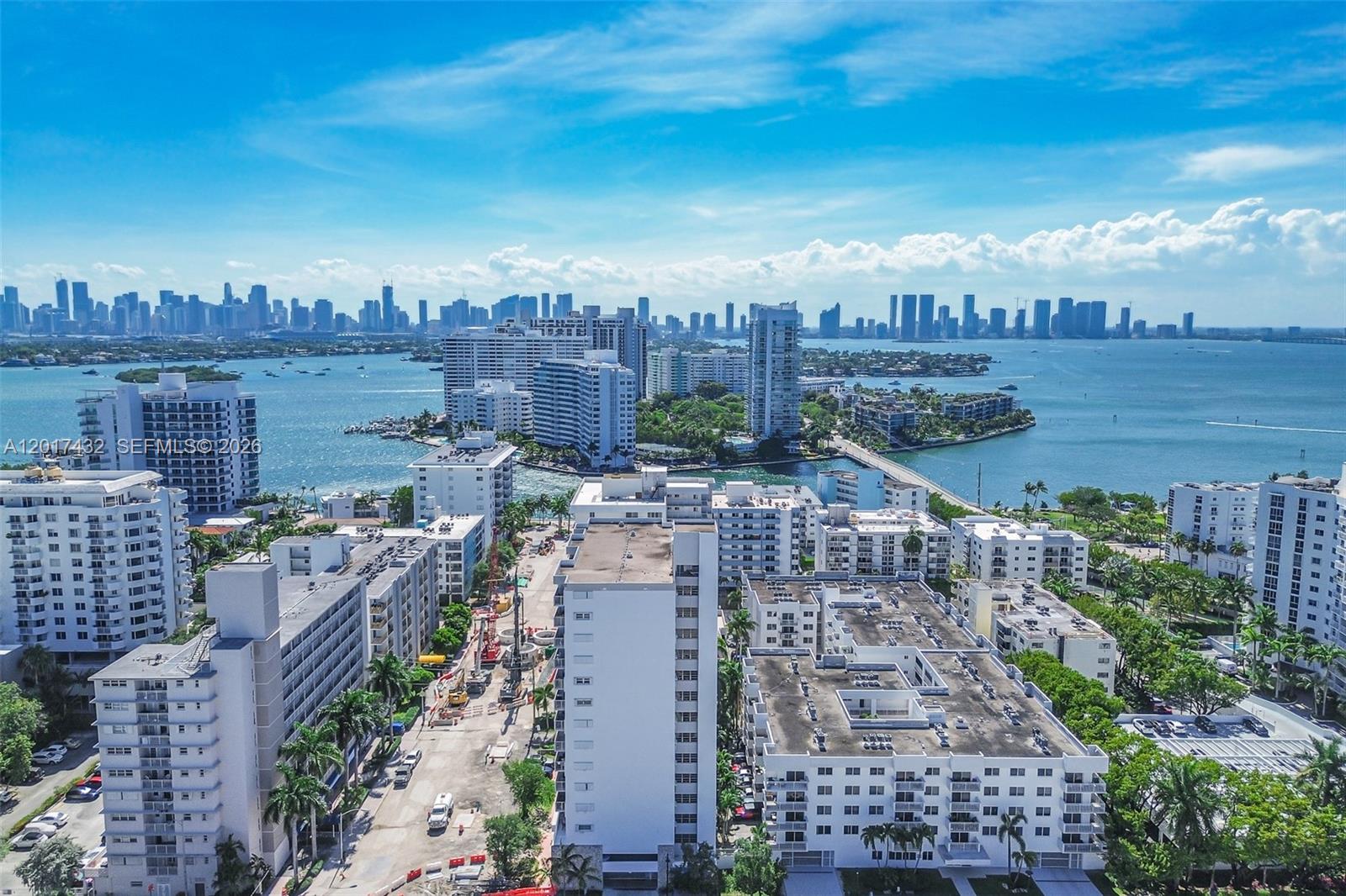 1331 Lincoln Rd # 704