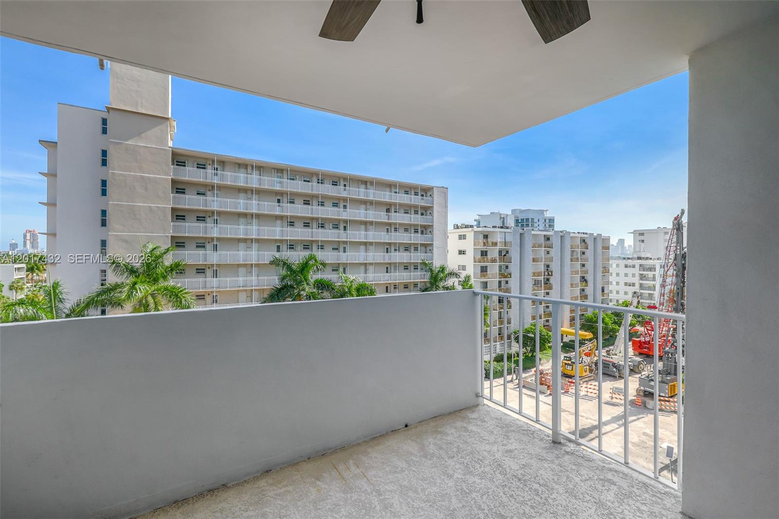 1331 Lincoln Rd # 704