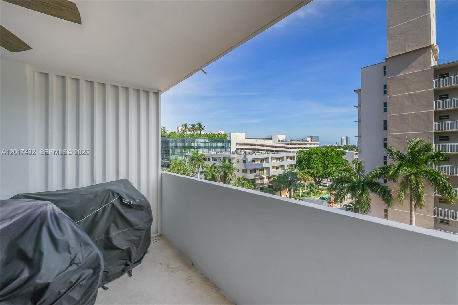 1331 Lincoln Rd # 704