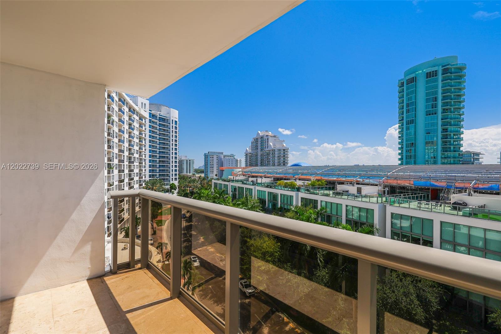 6039 Collins Ave # 936