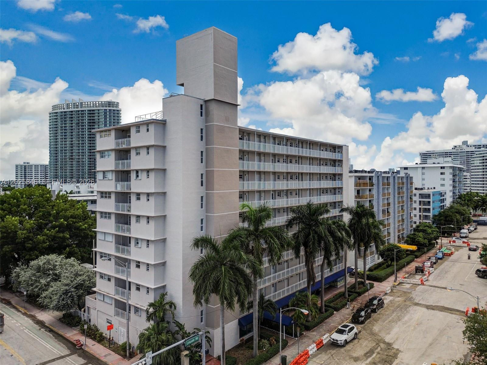 1300 Lincoln Rd # B402
